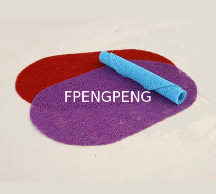 On Sale Oval Shape Dinner Mat Affordable Home Decor PVC Products New Home Decor Mat Spray Silk Meal Mat