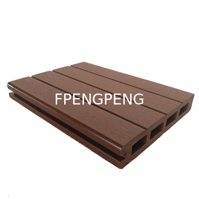 Low Maintenance Waterproof WPC Decking Boards With Fire Resistant Eco Friendly Features