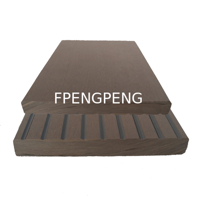 Eco Friendly Fire Resistant WPC Decking Flooring Waterproof with UV Protection